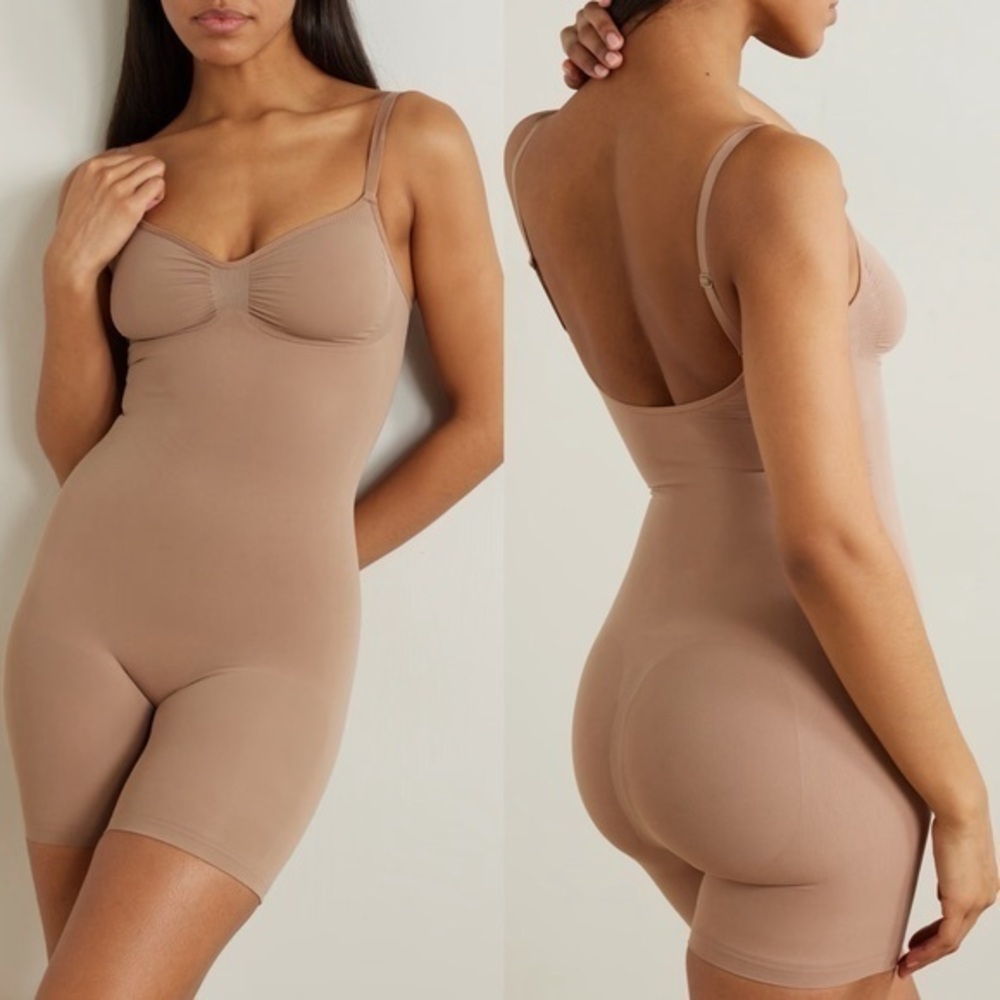 SKIMS Seamless Sculpt Mid Thigh Bodysuit - Sienna
